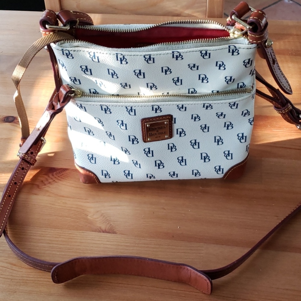 White and Navy Dooney & Bourke Purse